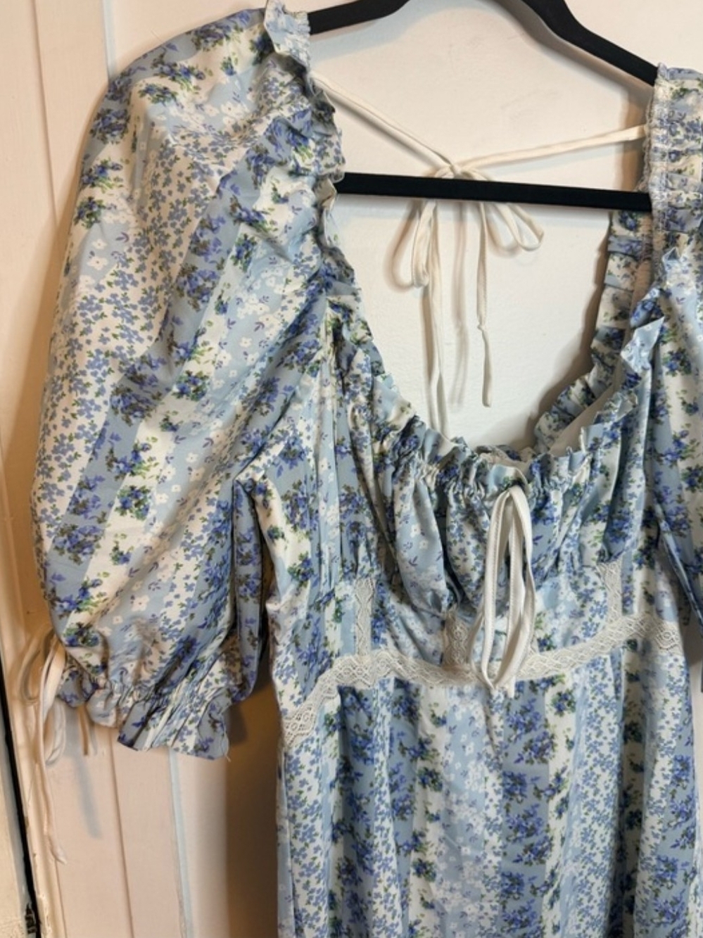 L'ATISTE Blue Floral Midi Dress with Puff Sleeves Cottagecore Coquette Plus